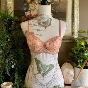 Victoria secrets bra